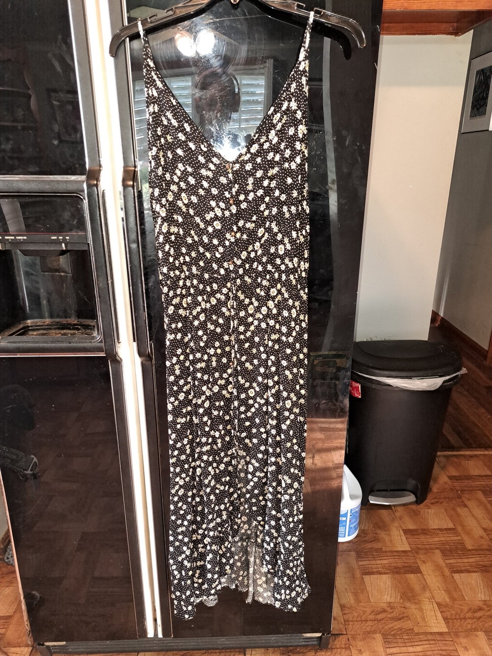 Rewind Black and White Floral V-Neck Maxi Dress